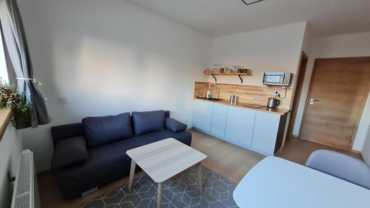 Apartmany Zamecka Jilemnice Zewnętrze zdjęcie