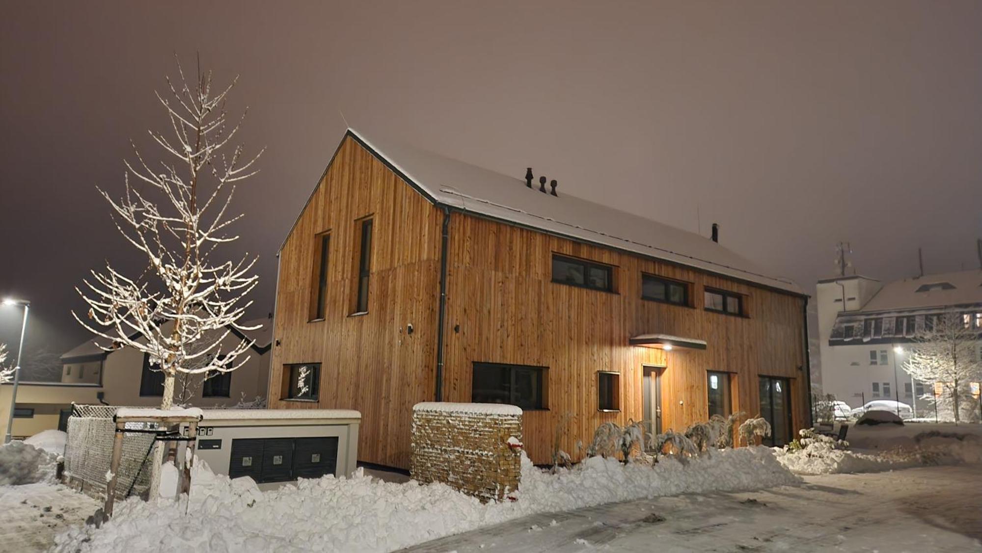 Apartmany Zamecka Jilemnice Zewnętrze zdjęcie